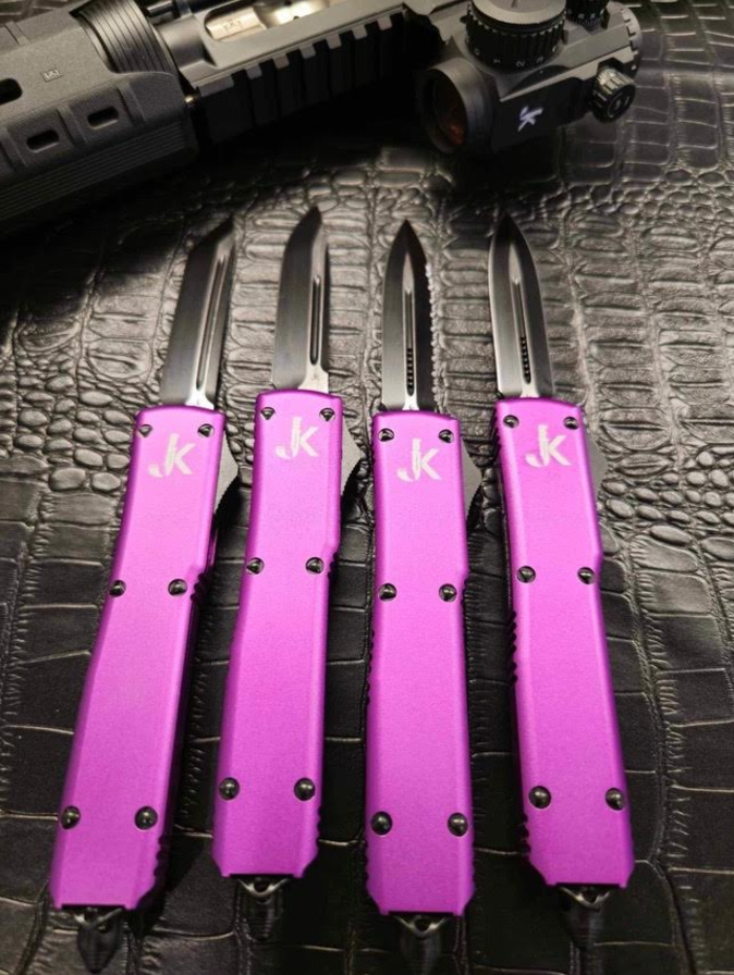 The Sea Wasp (OTF Knife)