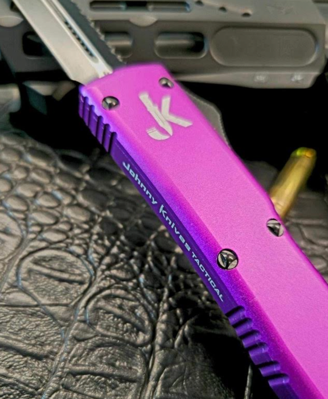 The Sea Wasp (OTF Knife)