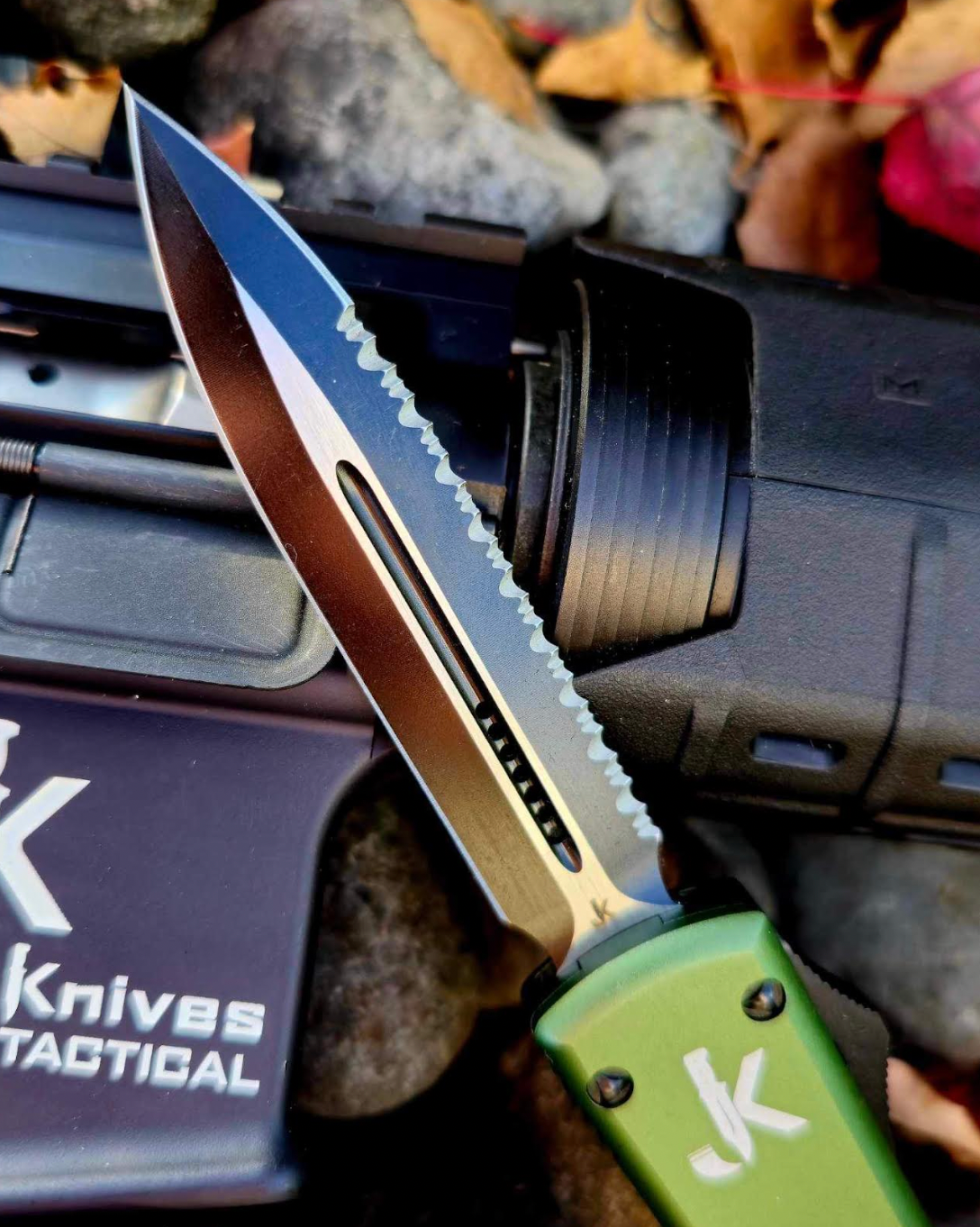 Green Mamba (OTF Knife)