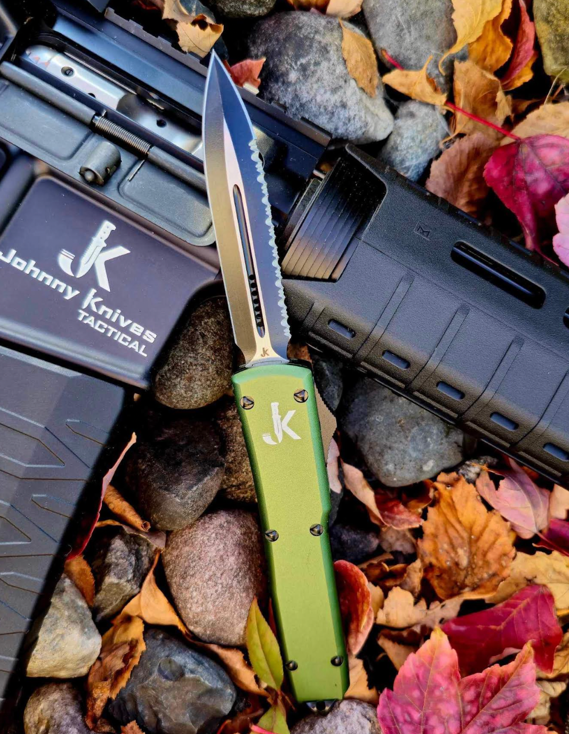 Green Mamba (OTF Knife)