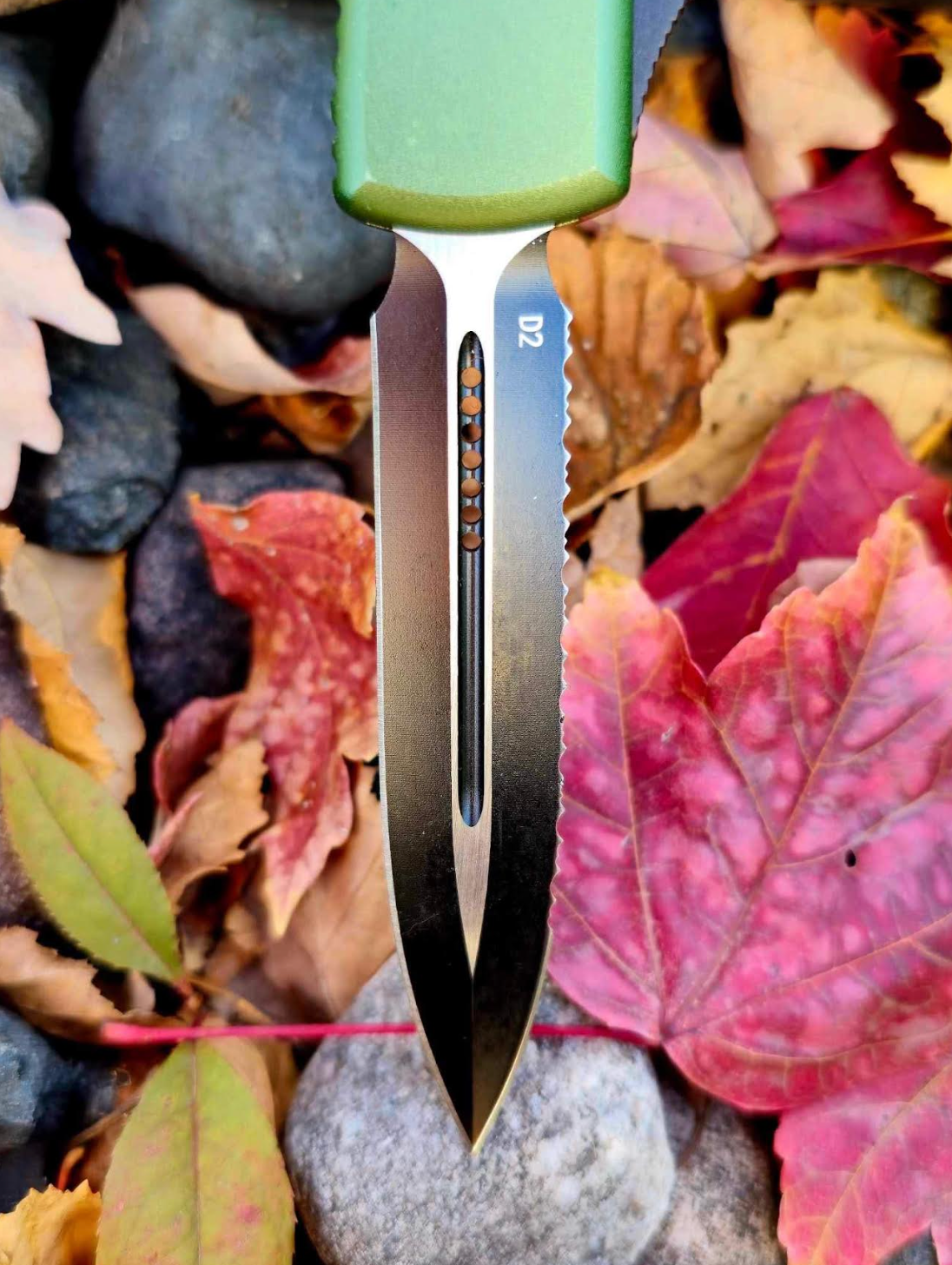 Green Mamba (OTF Knife)