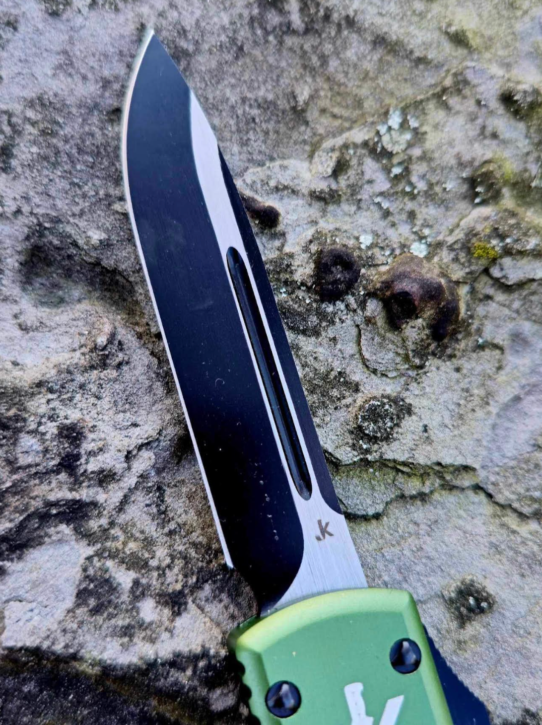 Green Mamba (OTF Knife)