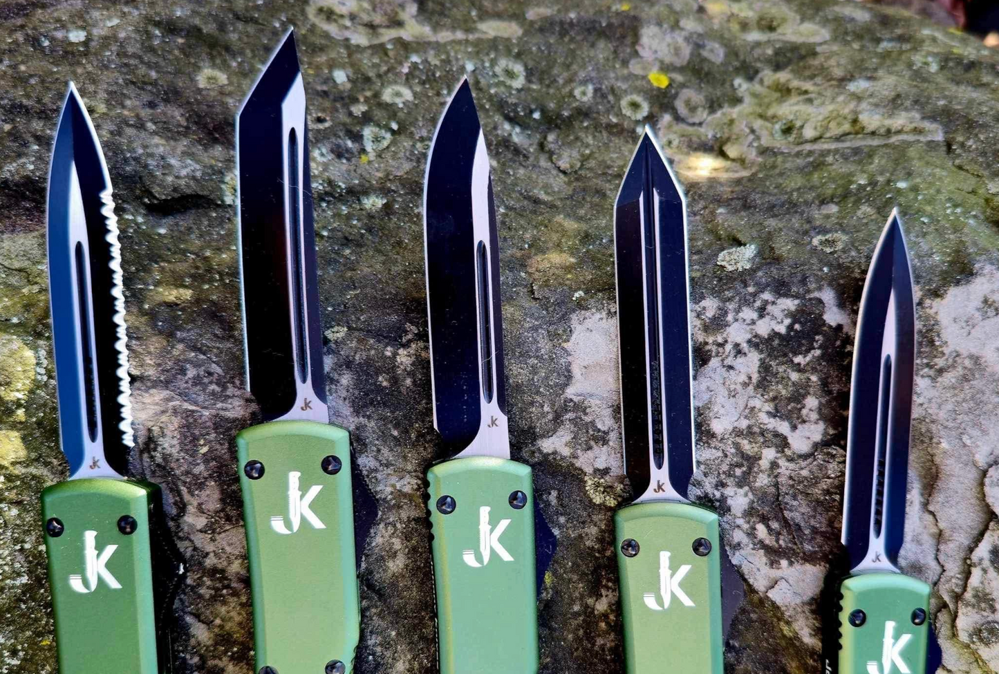 Green Mamba (OTF Knife)