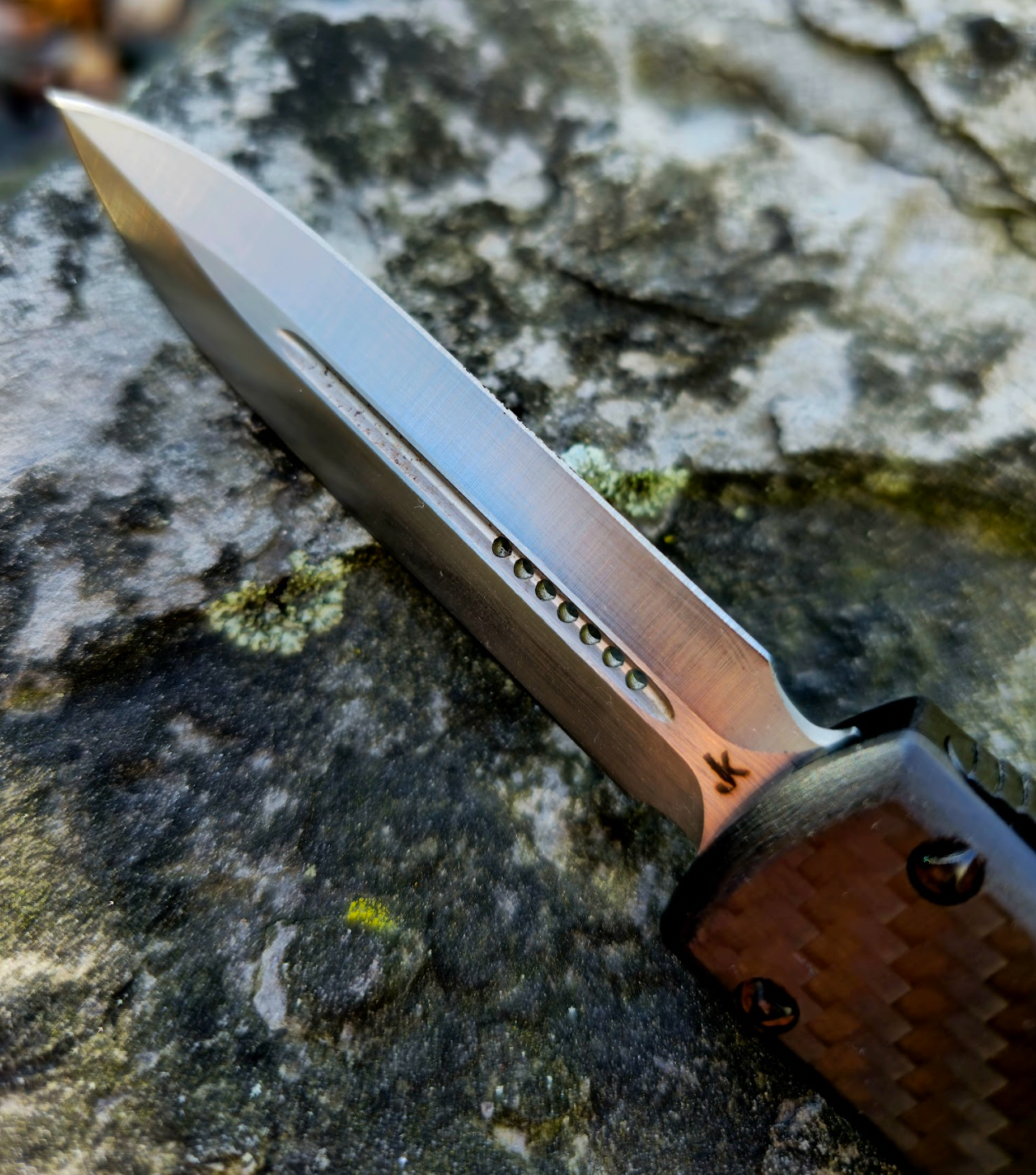 Arowana (OTF Knife)