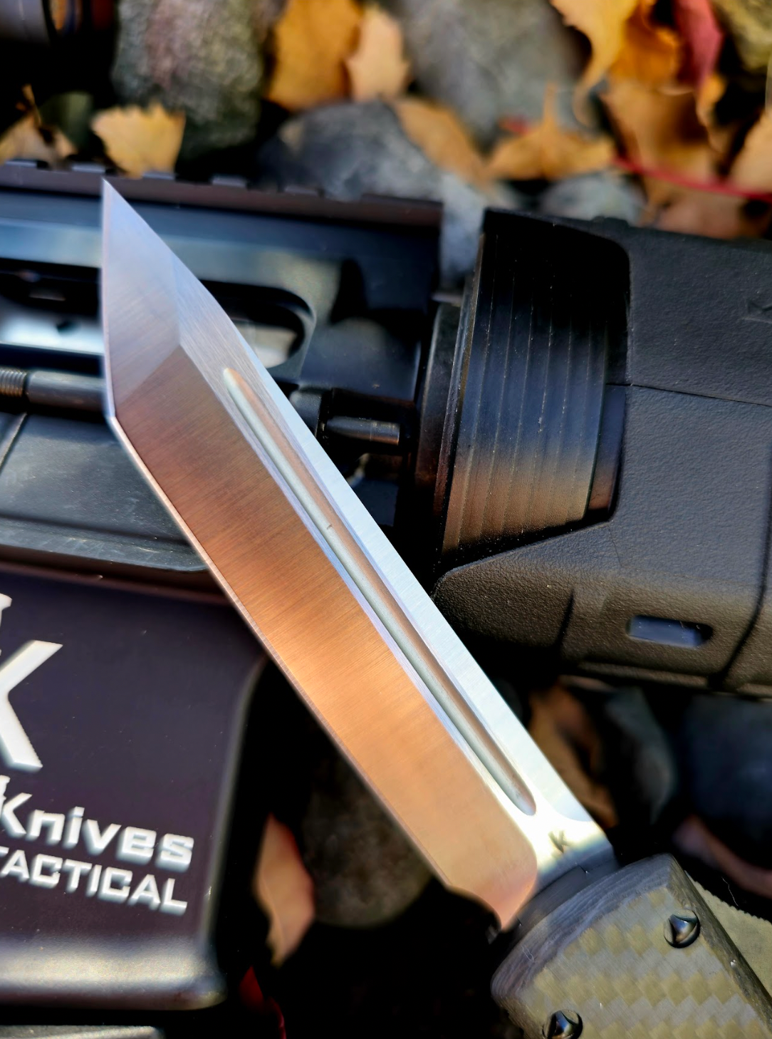 Arowana (OTF Knife)
