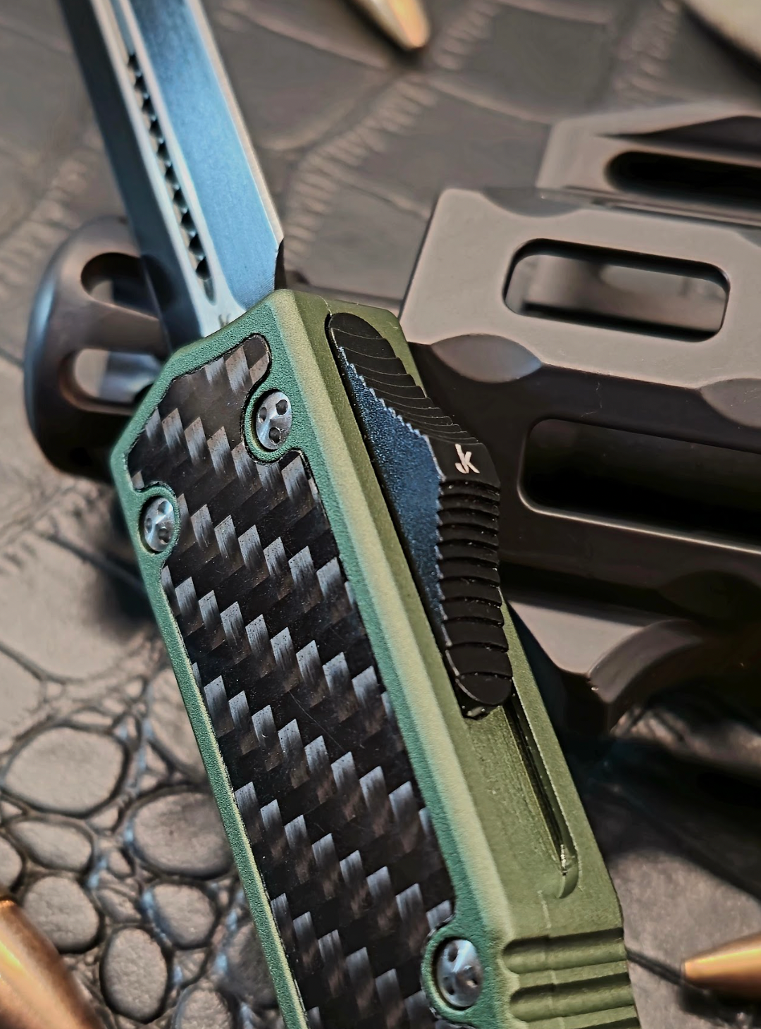 Pig Sticker (OTF Knife)