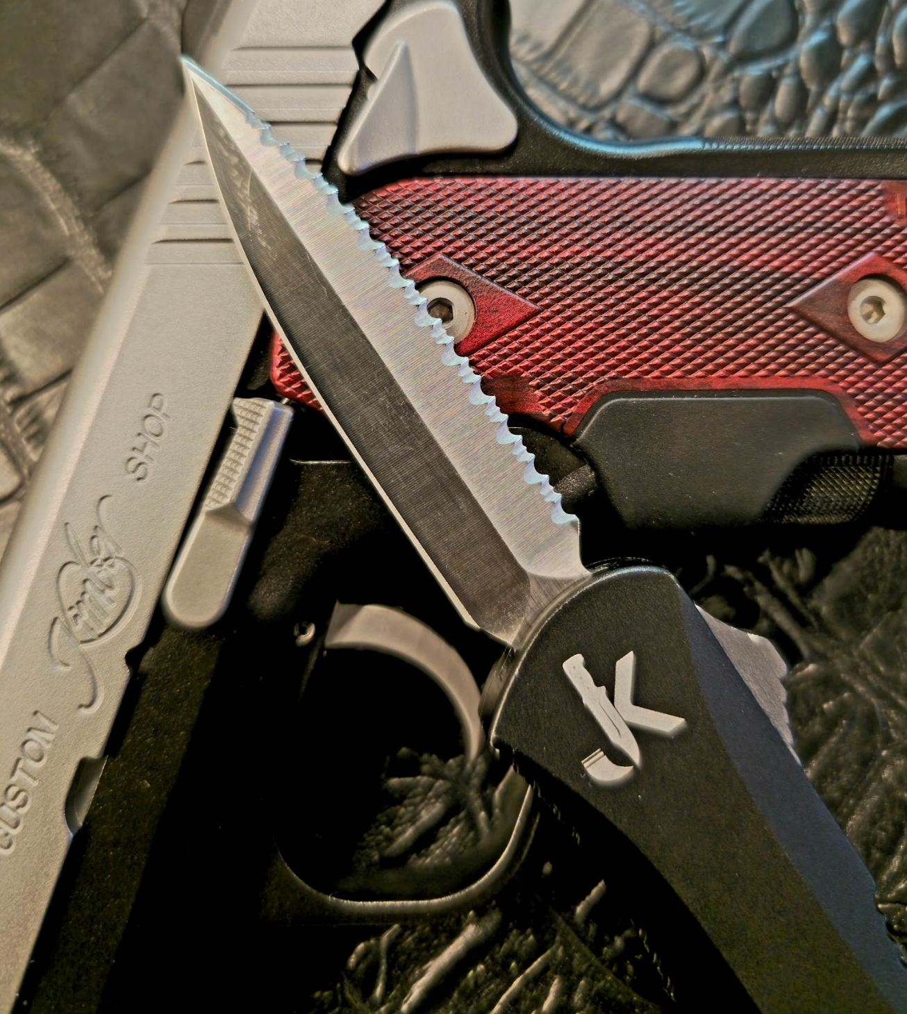 The Mini Hallux (OTF Knife)