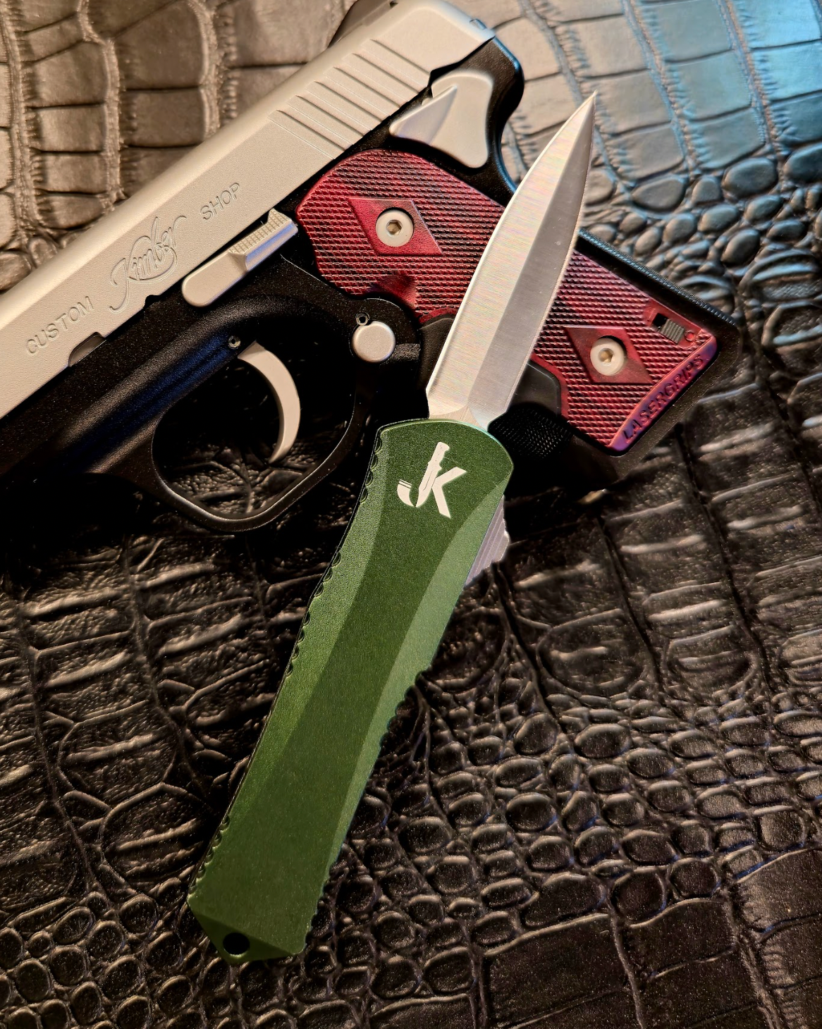 The Mini Hallux (OTF Knife)
