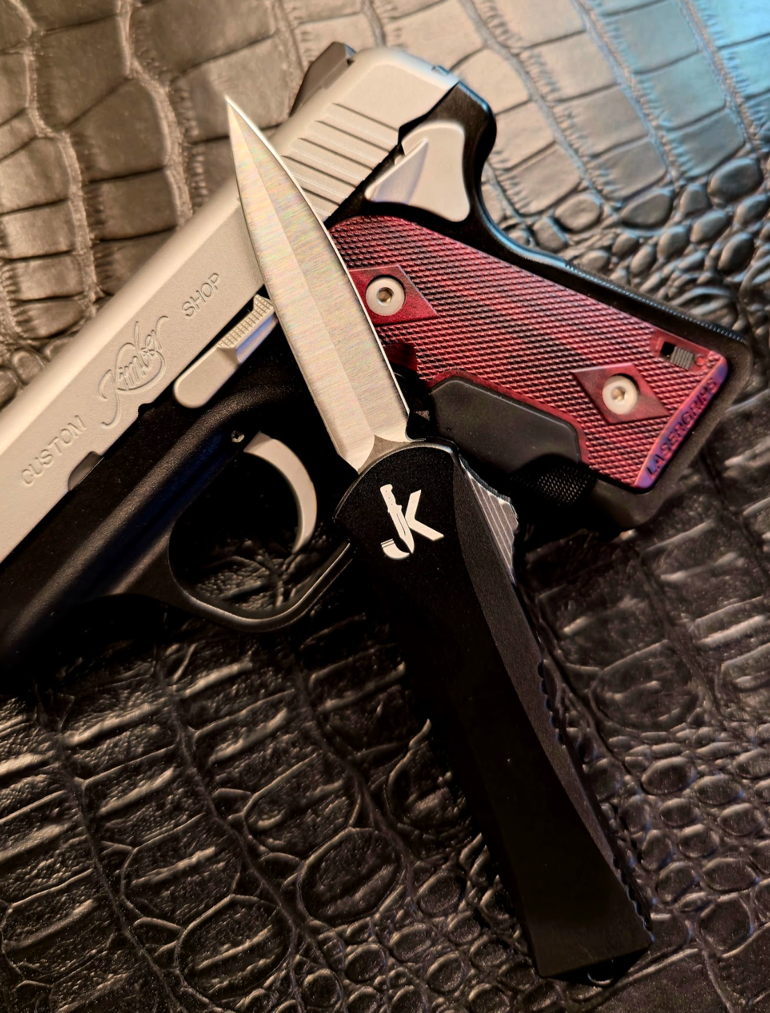 The Mini Hallux (OTF Knife)