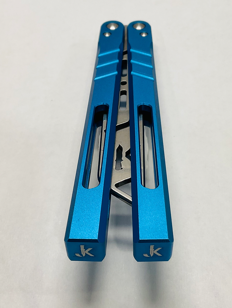 Mariposa Numero Uno - Blue Handle / Stainless Trainer Blade