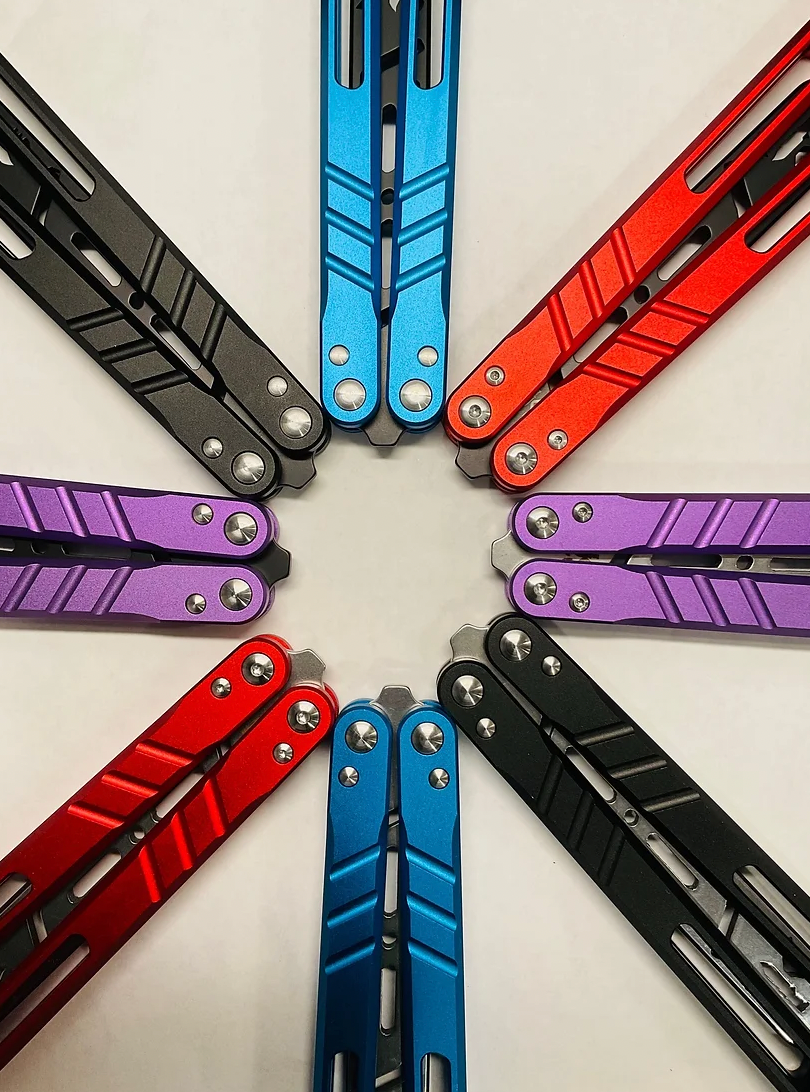 Mariposa Numero Uno - Blue Handle / Stainless Trainer Blade