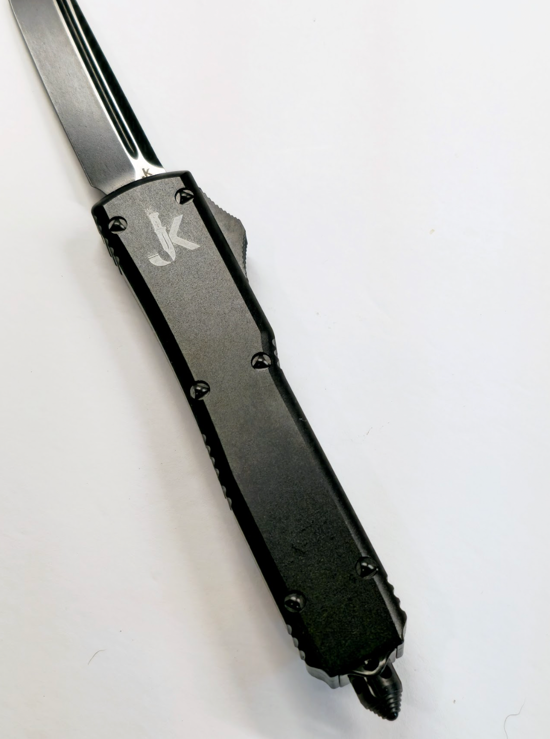 Black Mamba (OTF Knife)