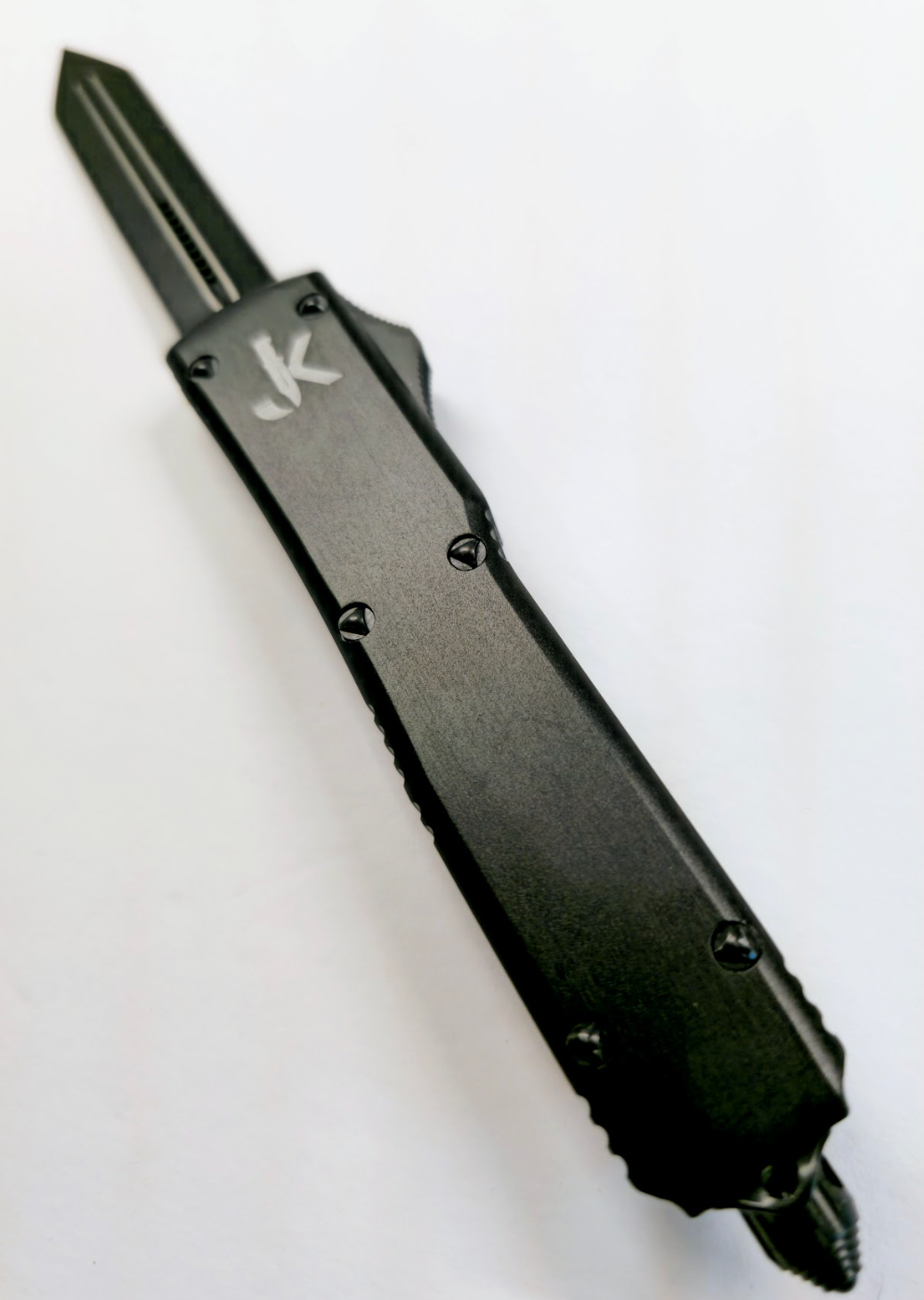 Black Mamba (OTF Knife)