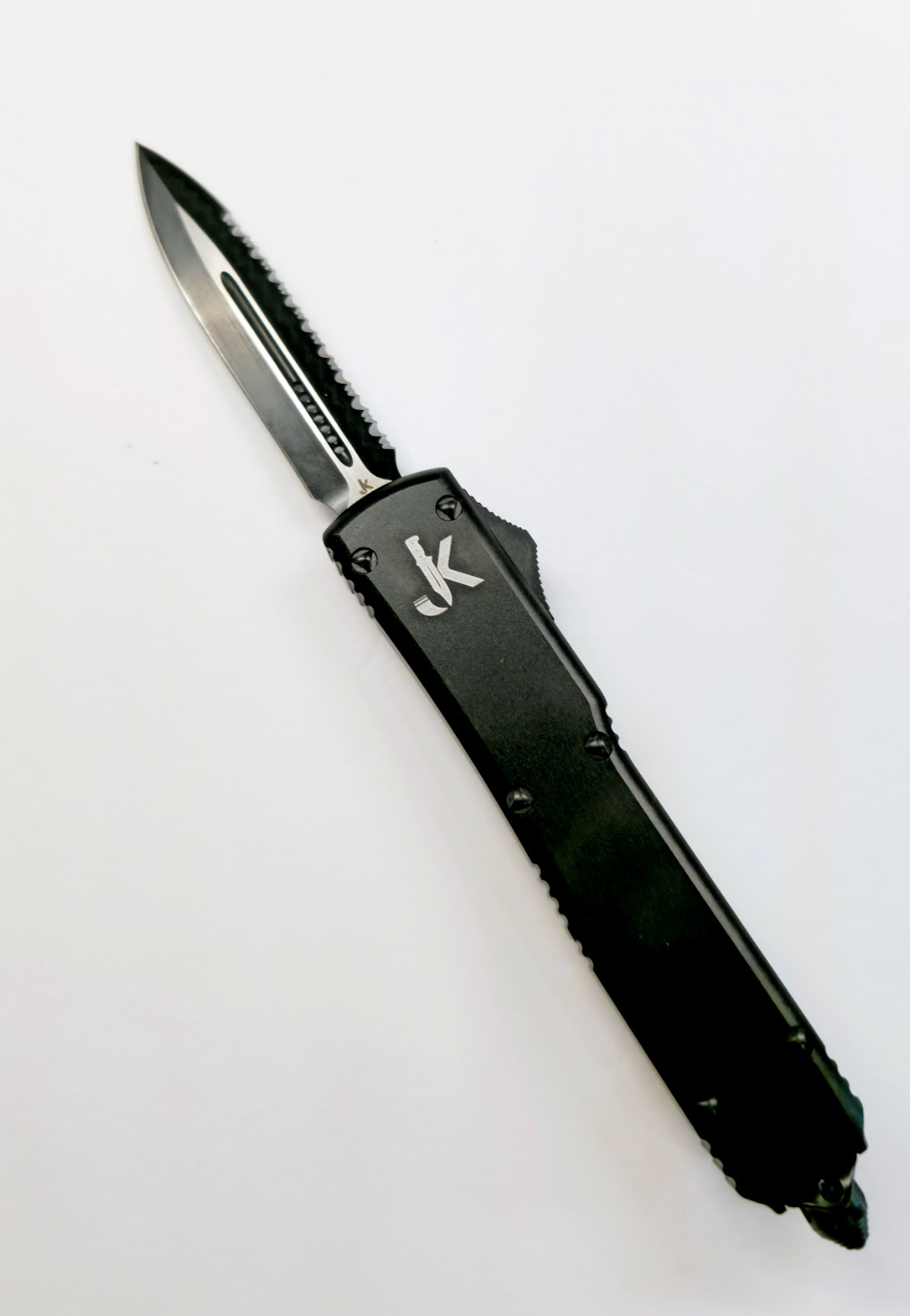 Black Mamba (OTF Knife)