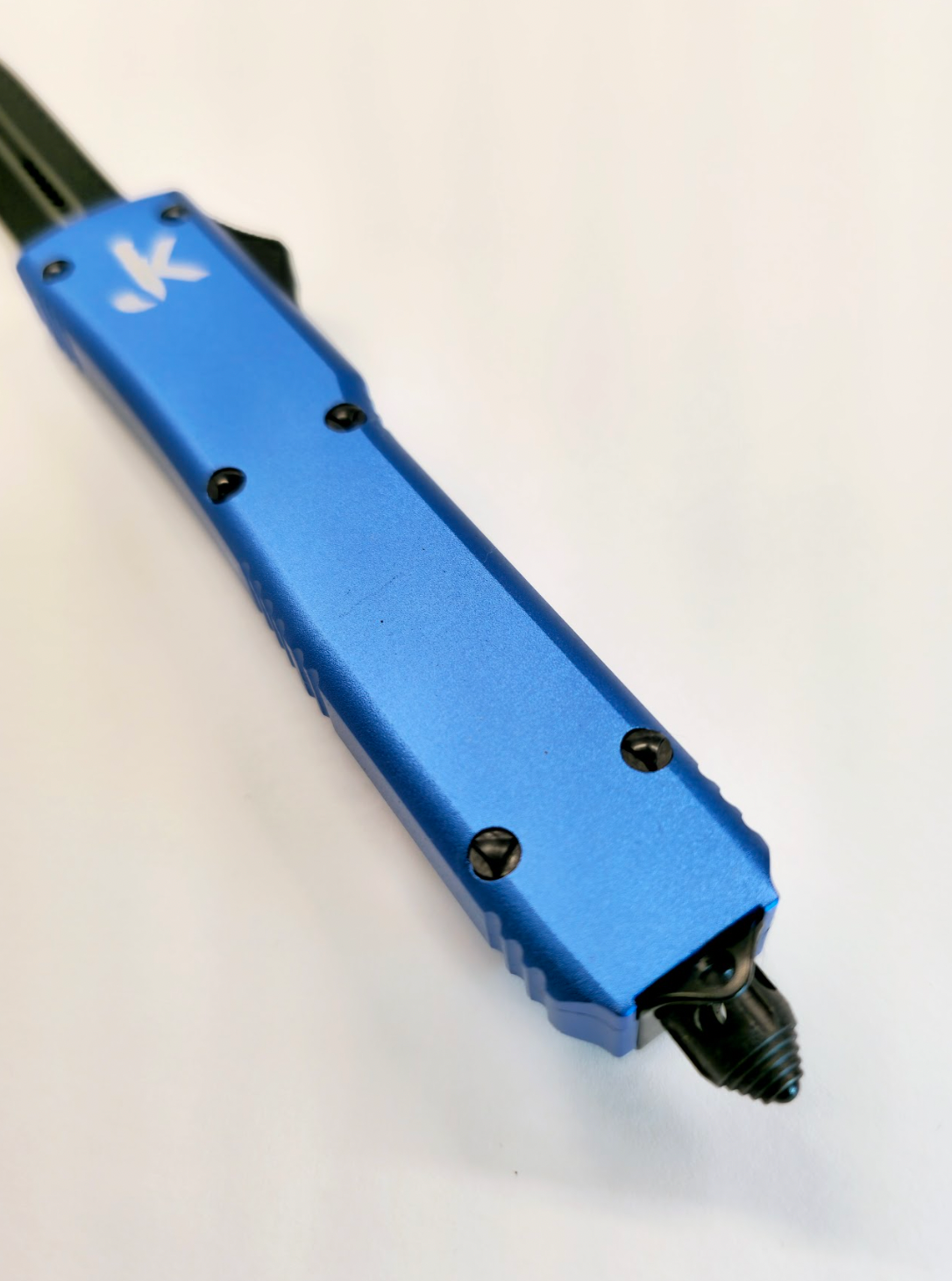 Blue Dart Frog (OTF Knife)