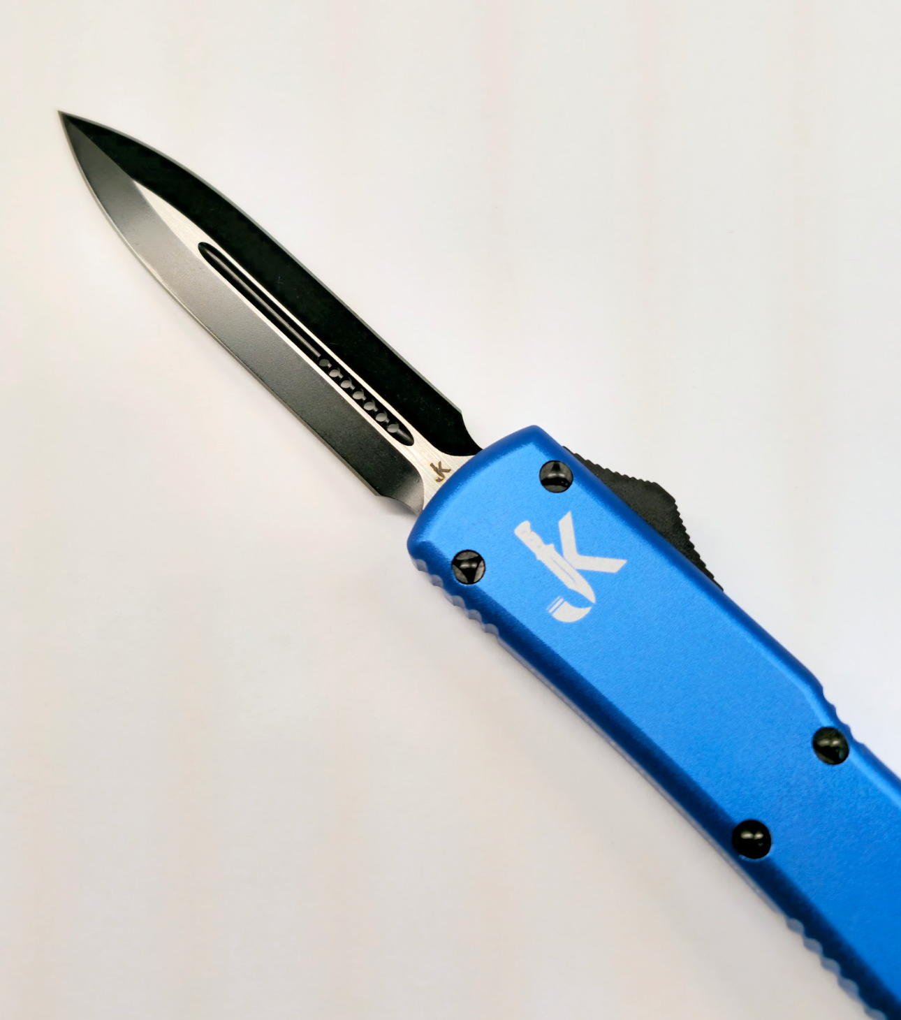 Blue Dart Frog (OTF Knife)