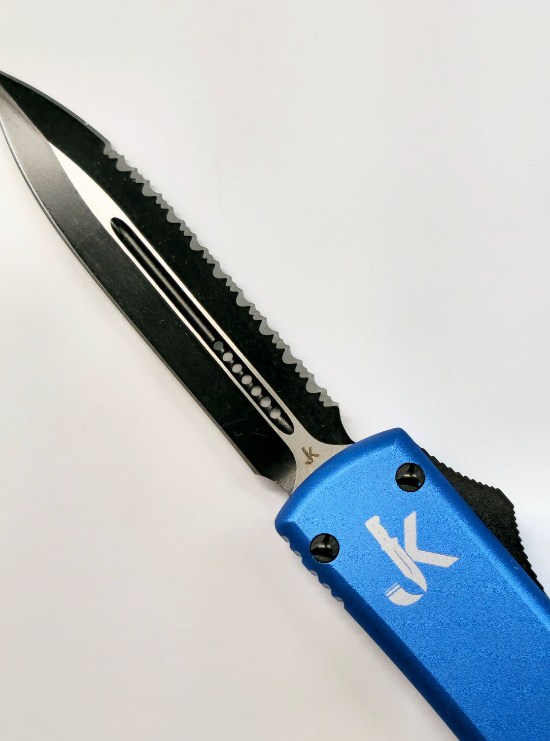 Blue Dart Frog (OTF Knife)