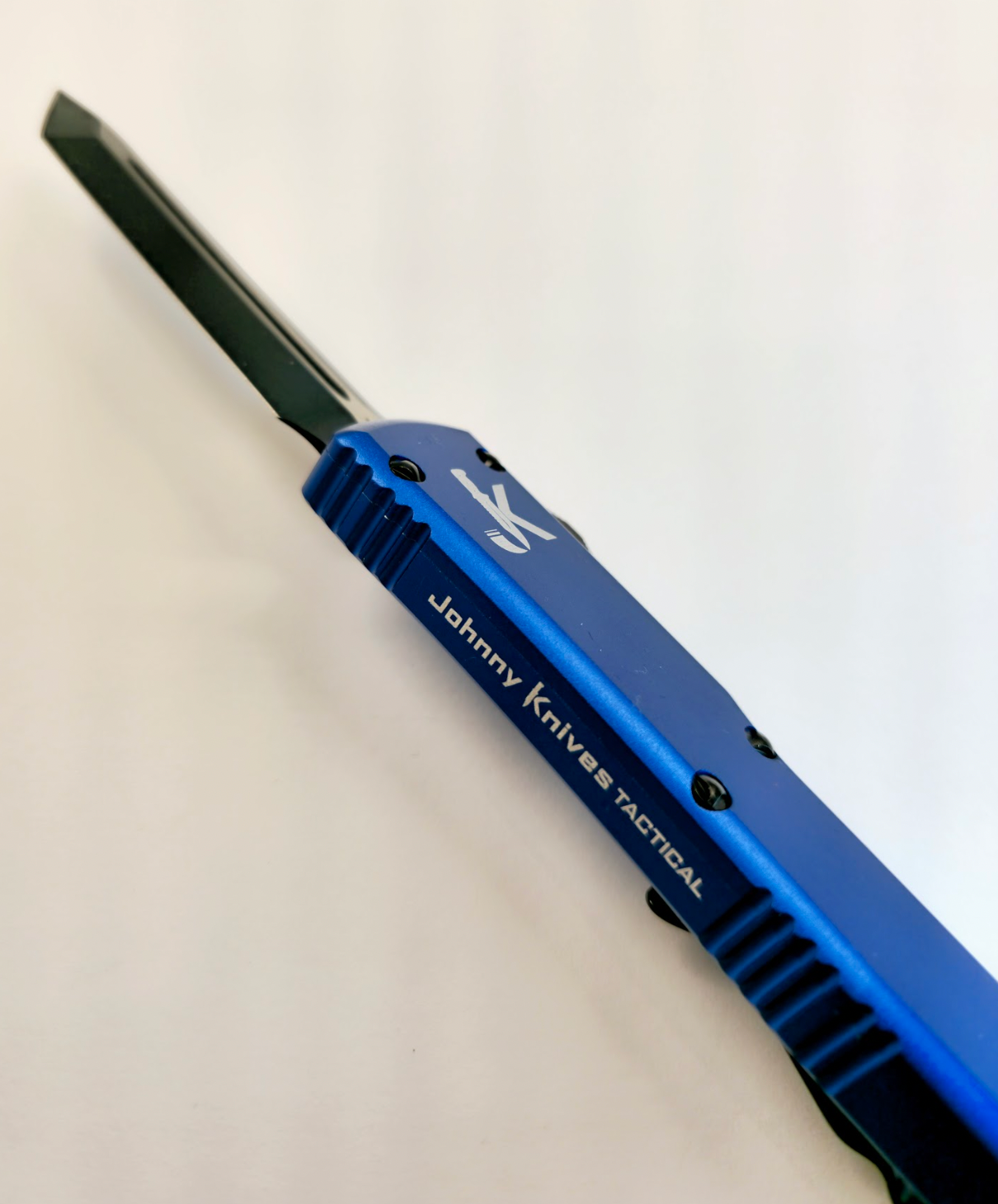 Blue Dart Frog (OTF Knife)