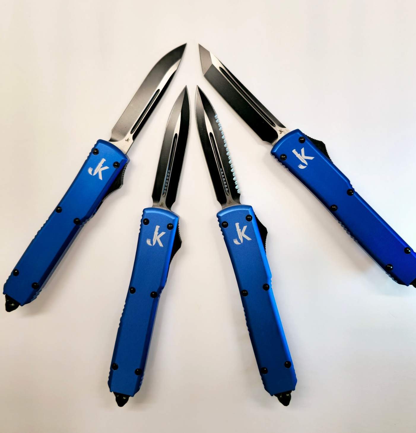 Blue Dart Frog (OTF Knife)