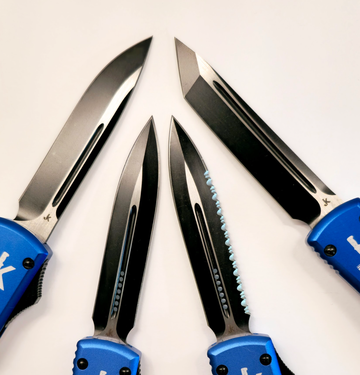 Blue Dart Frog (OTF Knife)