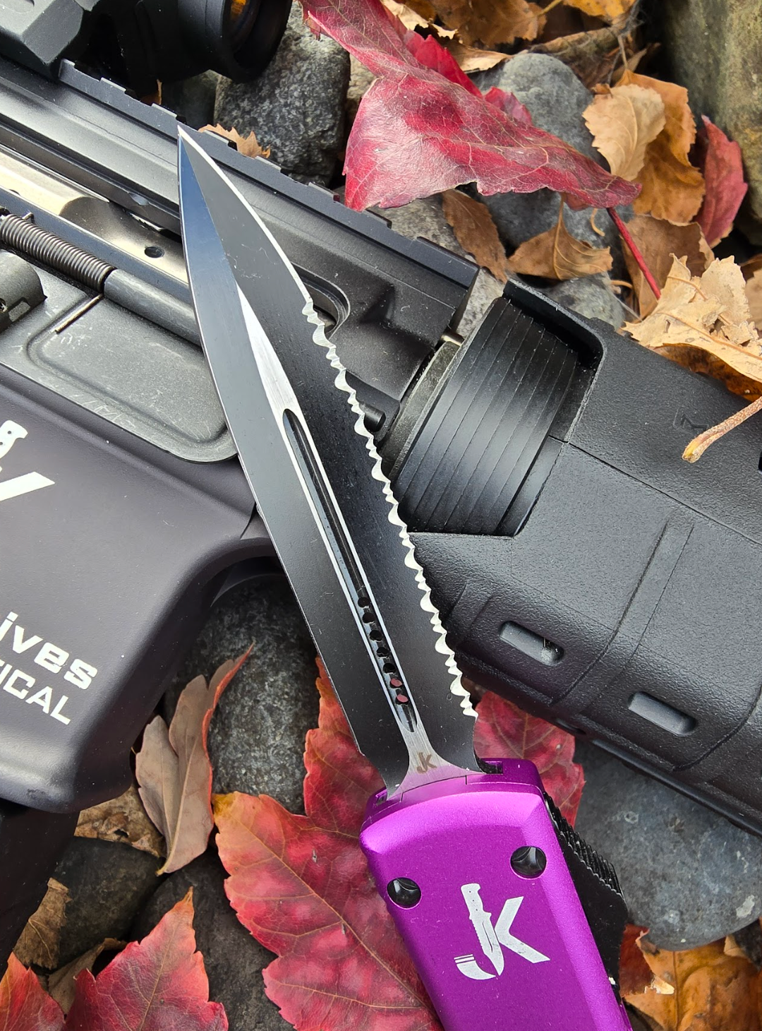 The Sea Wasp (OTF Knife)