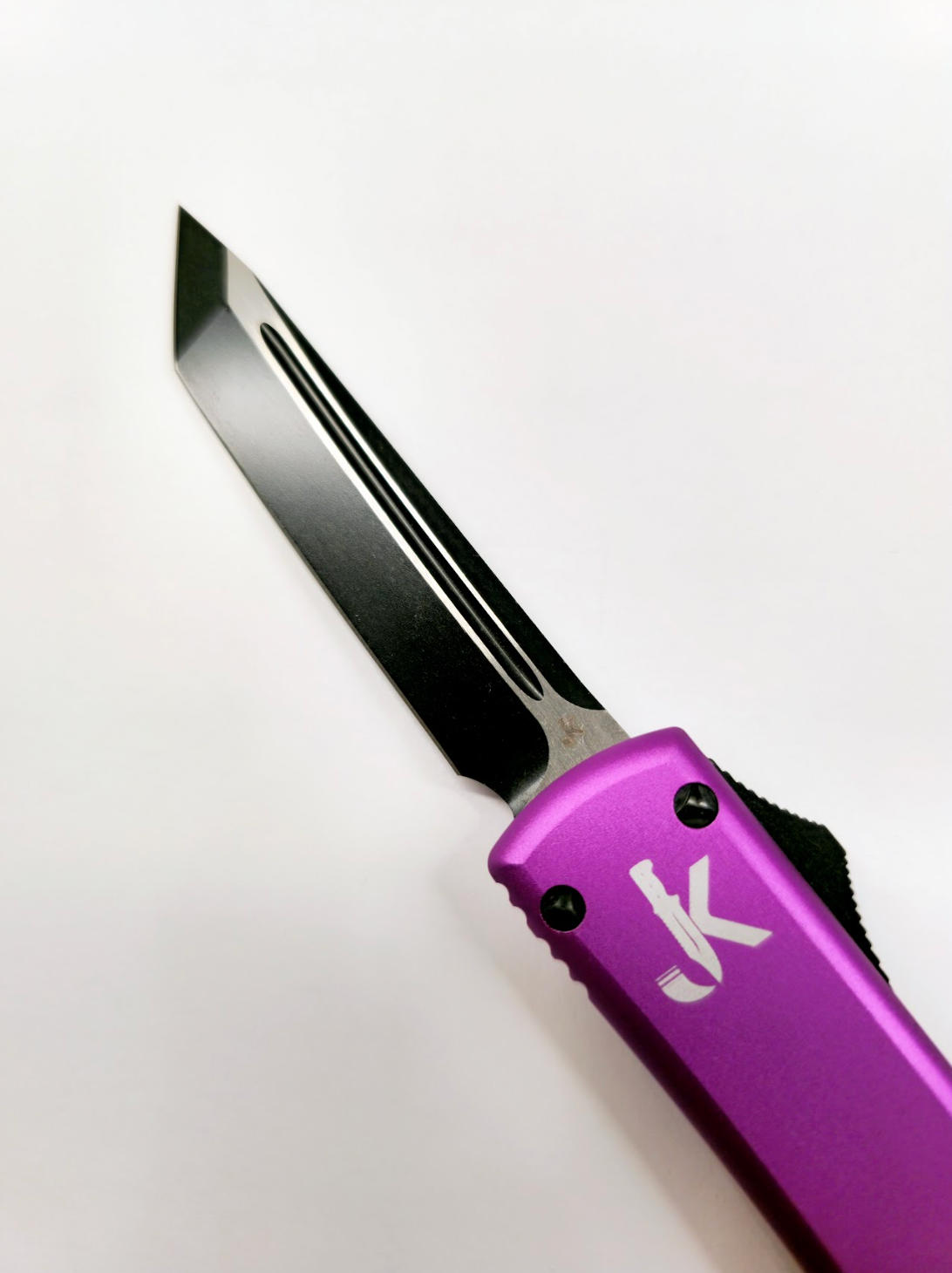 The Sea Wasp (OTF Knife)