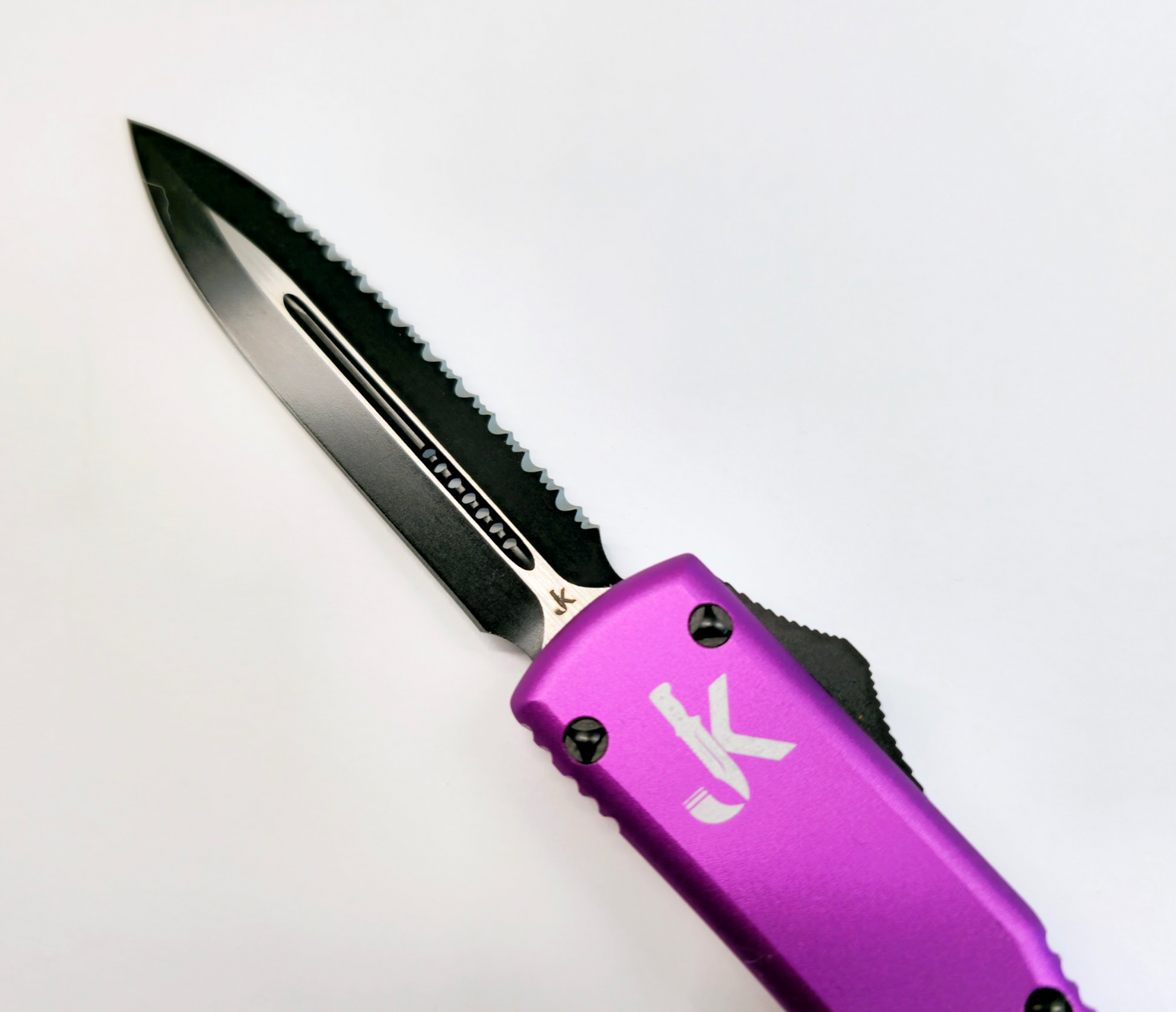 The Sea Wasp (OTF Knife)