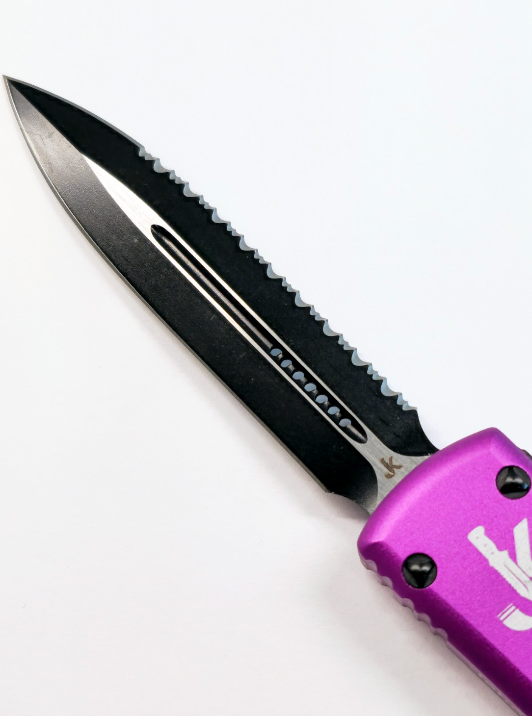 The Sea Wasp (OTF Knife)