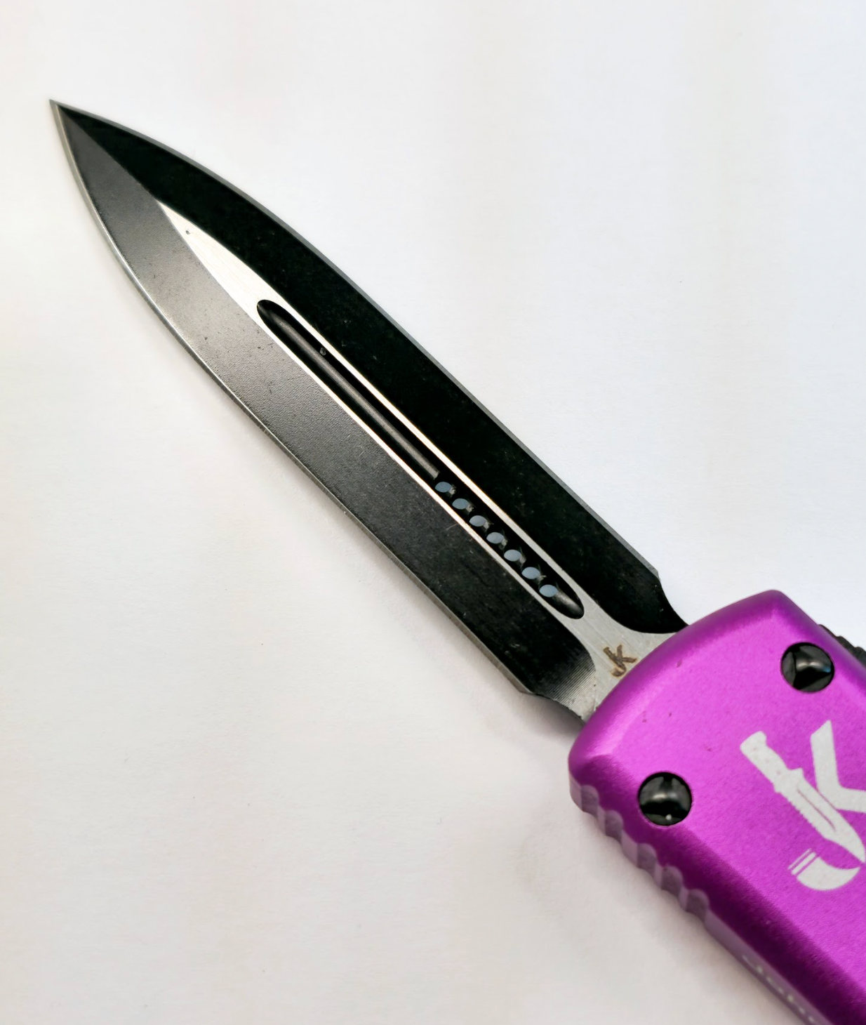 The Sea Wasp (OTF Knife)