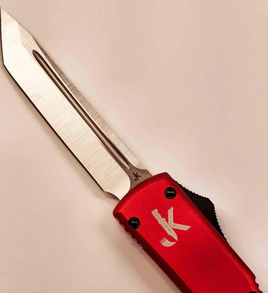 Cubera Snapper (OTF Knife)