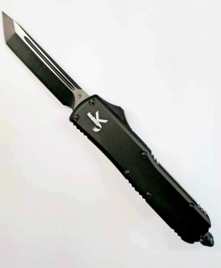 Blackout Cayman (OTF Knife)