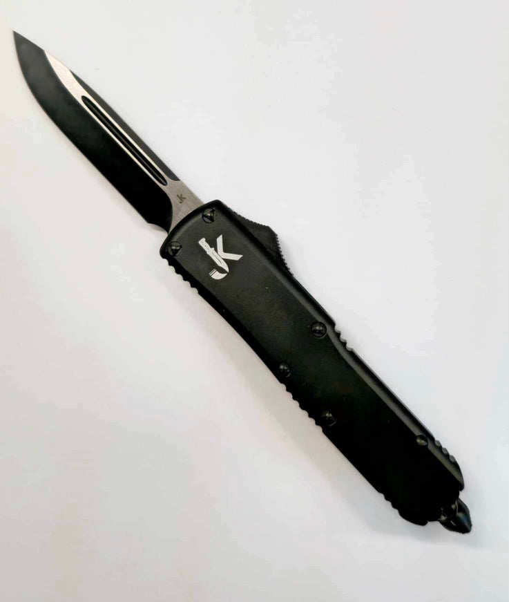 Blackout Cayman (OTF Knife)