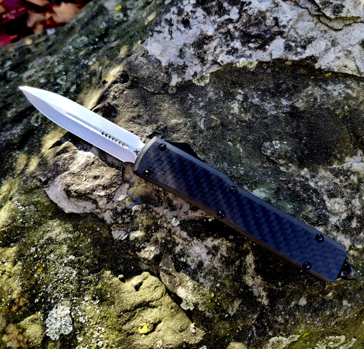 Arowana (OTF Knife)
