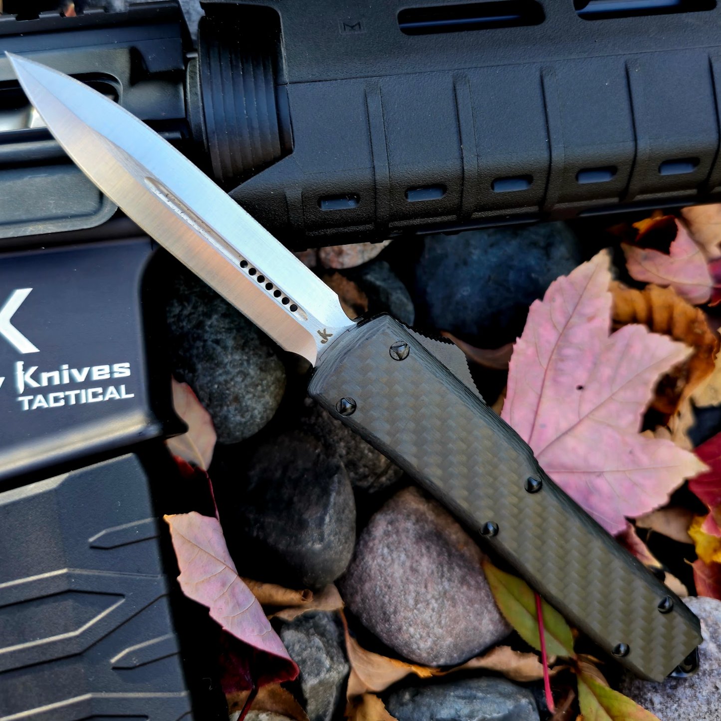 Arowana (OTF Knife)